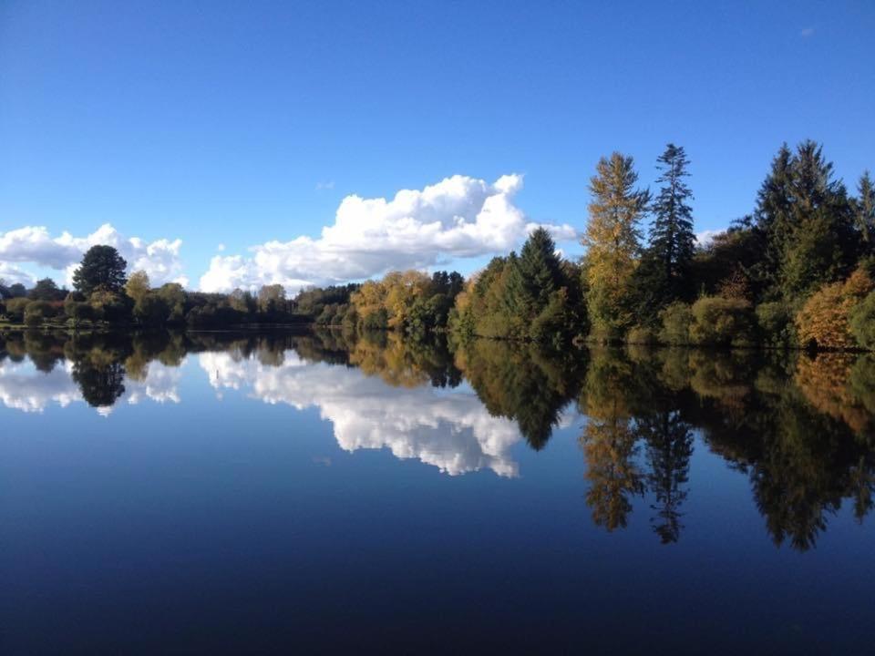 Vue Sur Le Lac Huelgoat Exterior photo